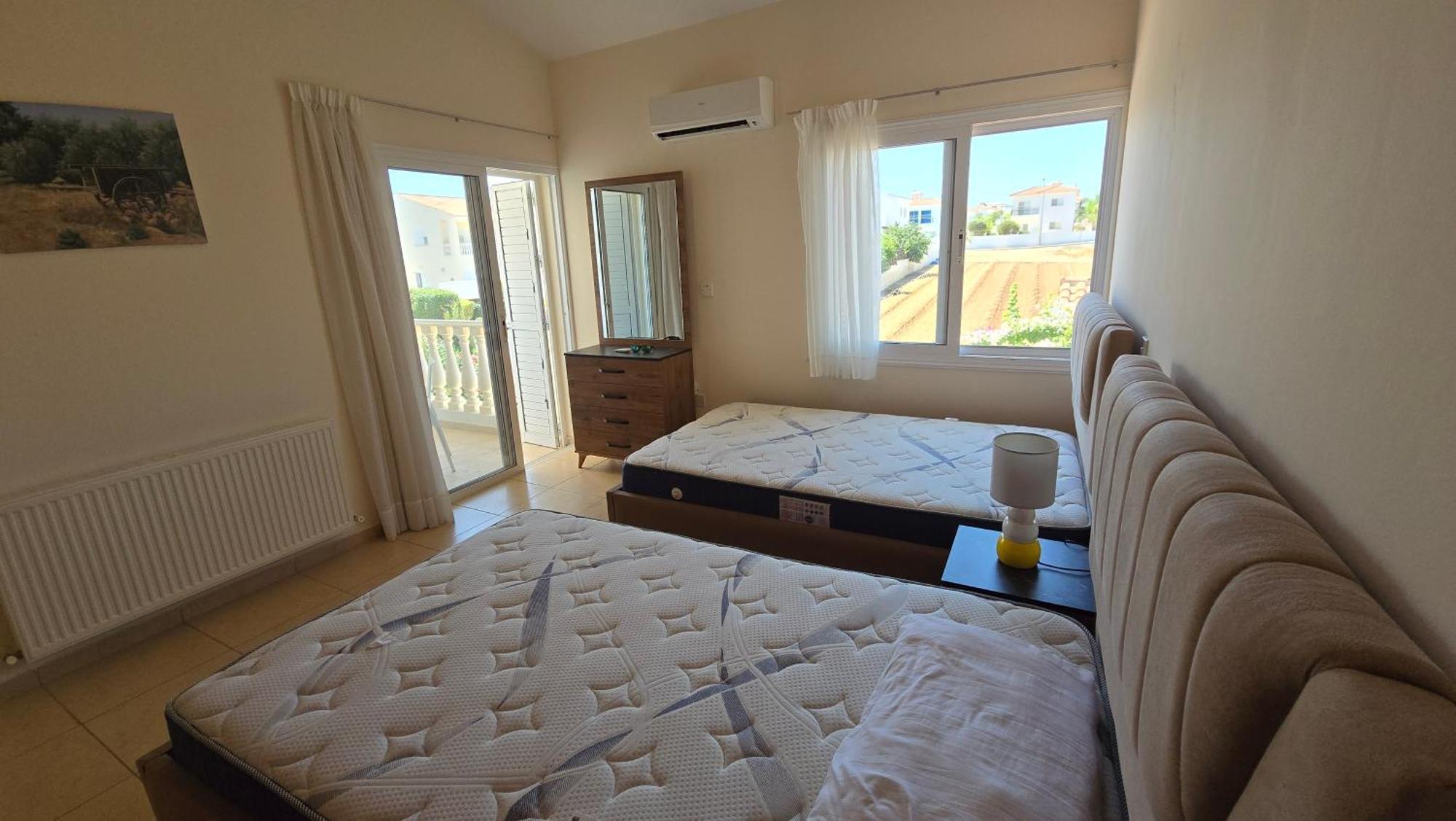 Villa Dafni Paralimni Esterno foto